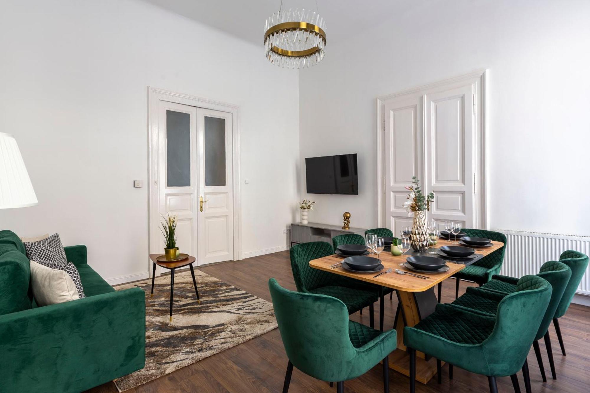 Luxurious Prestige Residence Next To The New York Cafe Βουδαπέστη Εξωτερικό φωτογραφία